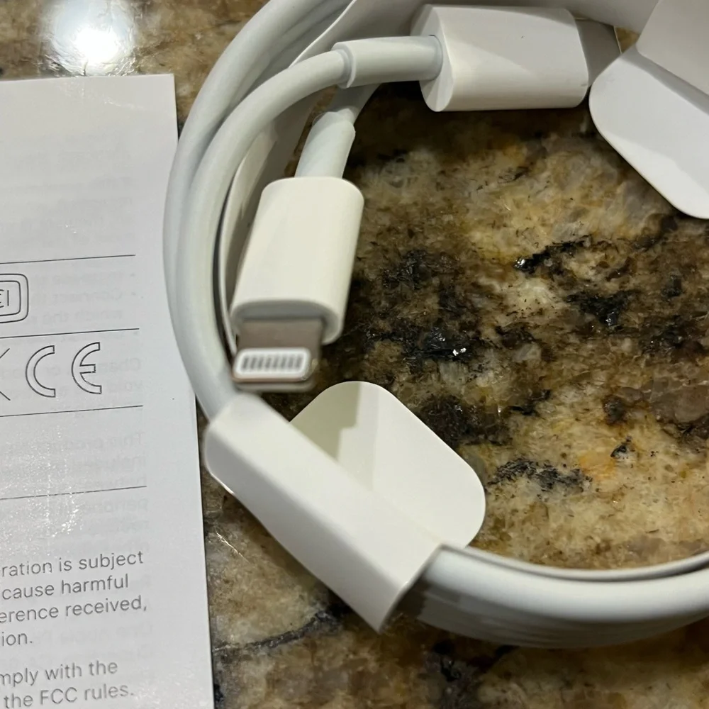 Apple USB-C Lightning Cable